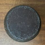 Minimalist studio pottery vase from mid-century Danish artist Michael Andersen, Bornholm, 1960s.