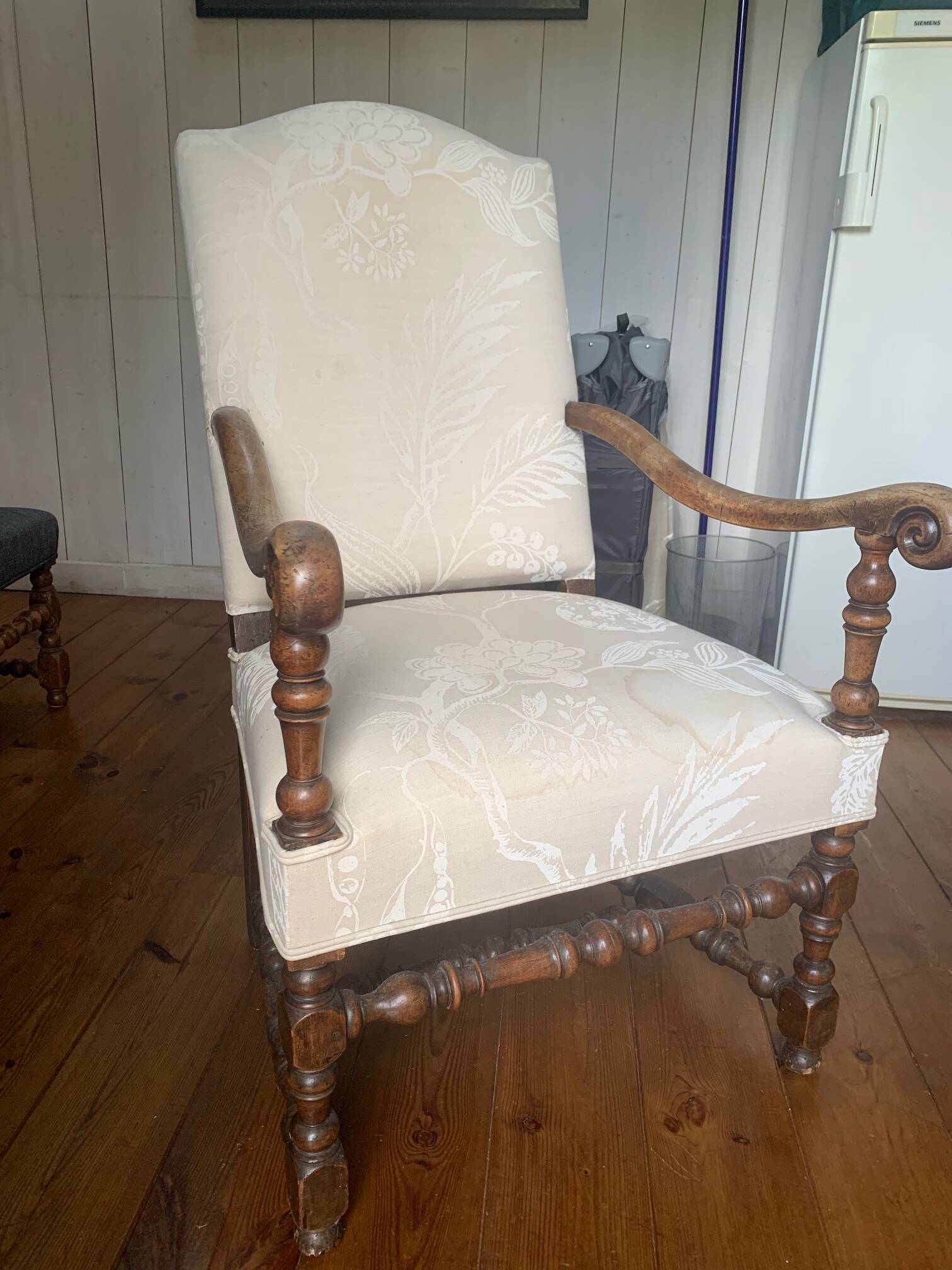 fauteuil Louis XIII d'époque