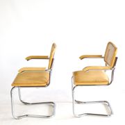 Paire de chaises B64