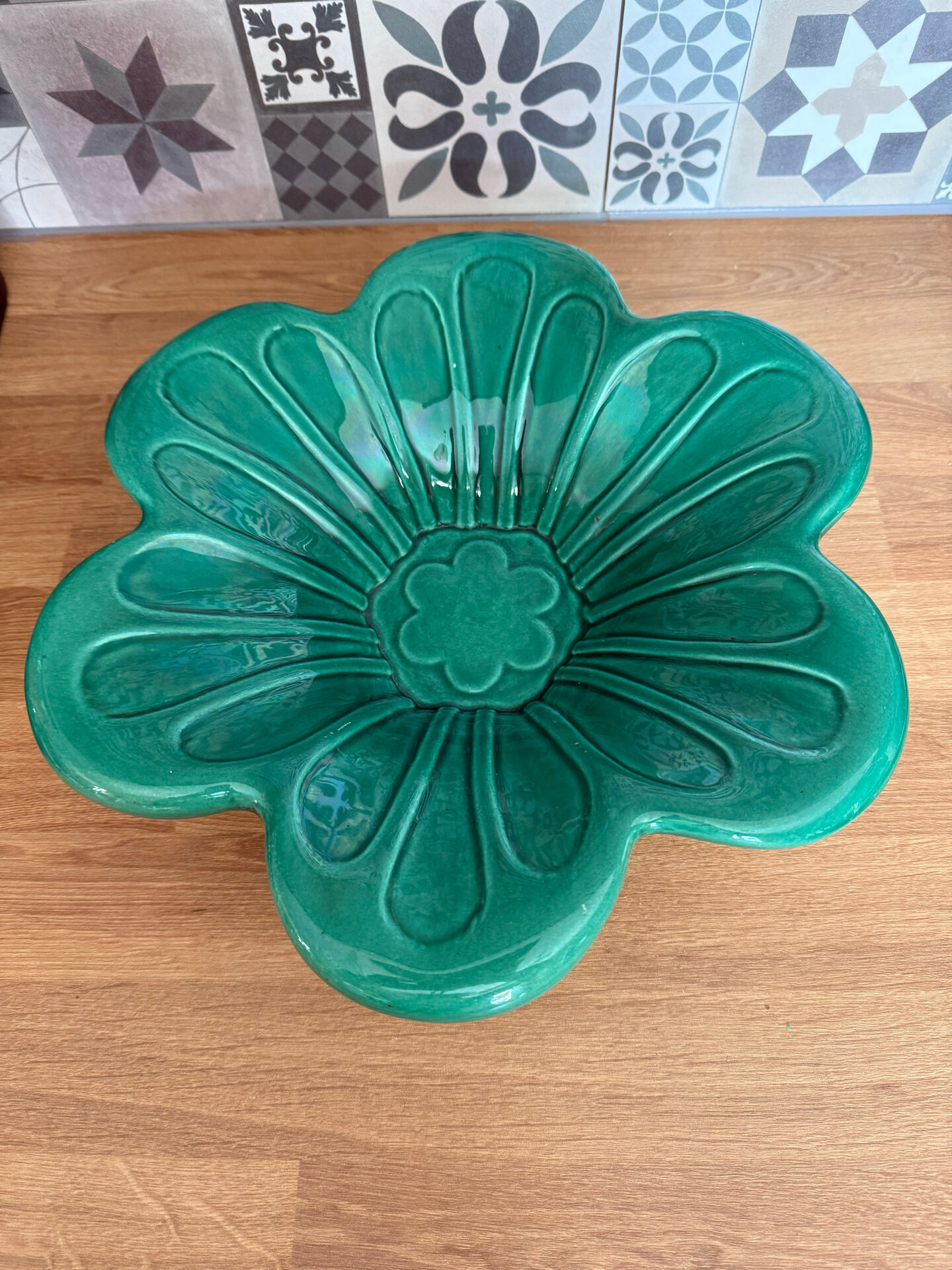 large hollow ceramic bowl in emerald green, CAB Bordeaux