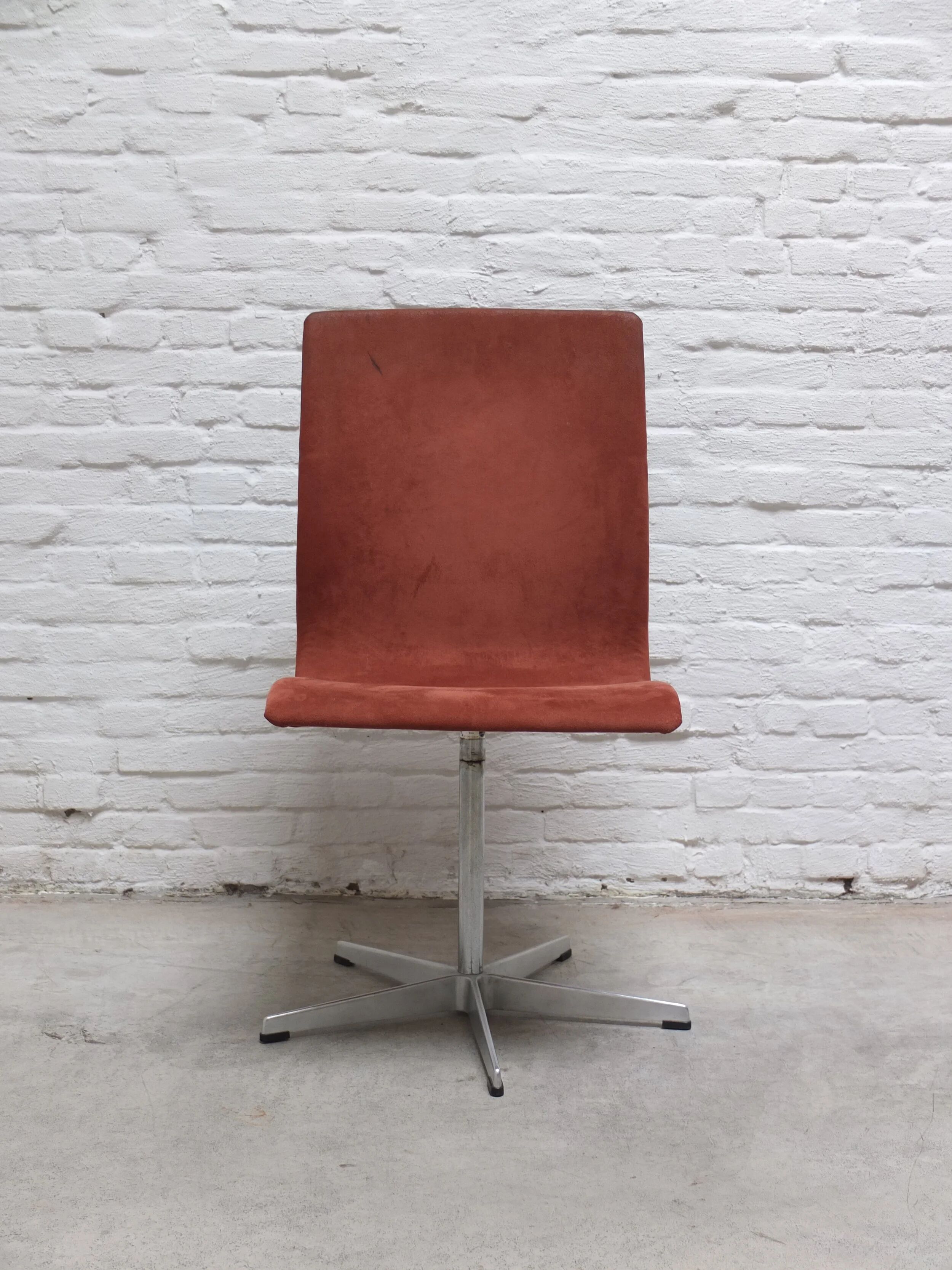 Early set of 4 'Oxford' swivel chairs by Arne Jacobsen for Fritz Hansen, 1966