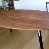 Oval solid wood and metal table