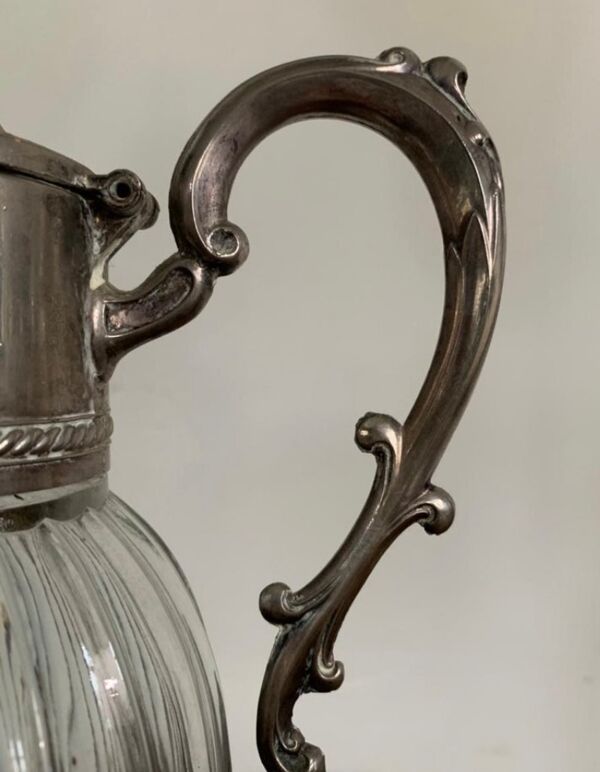 Aiguière, verre et étain, vers 1950