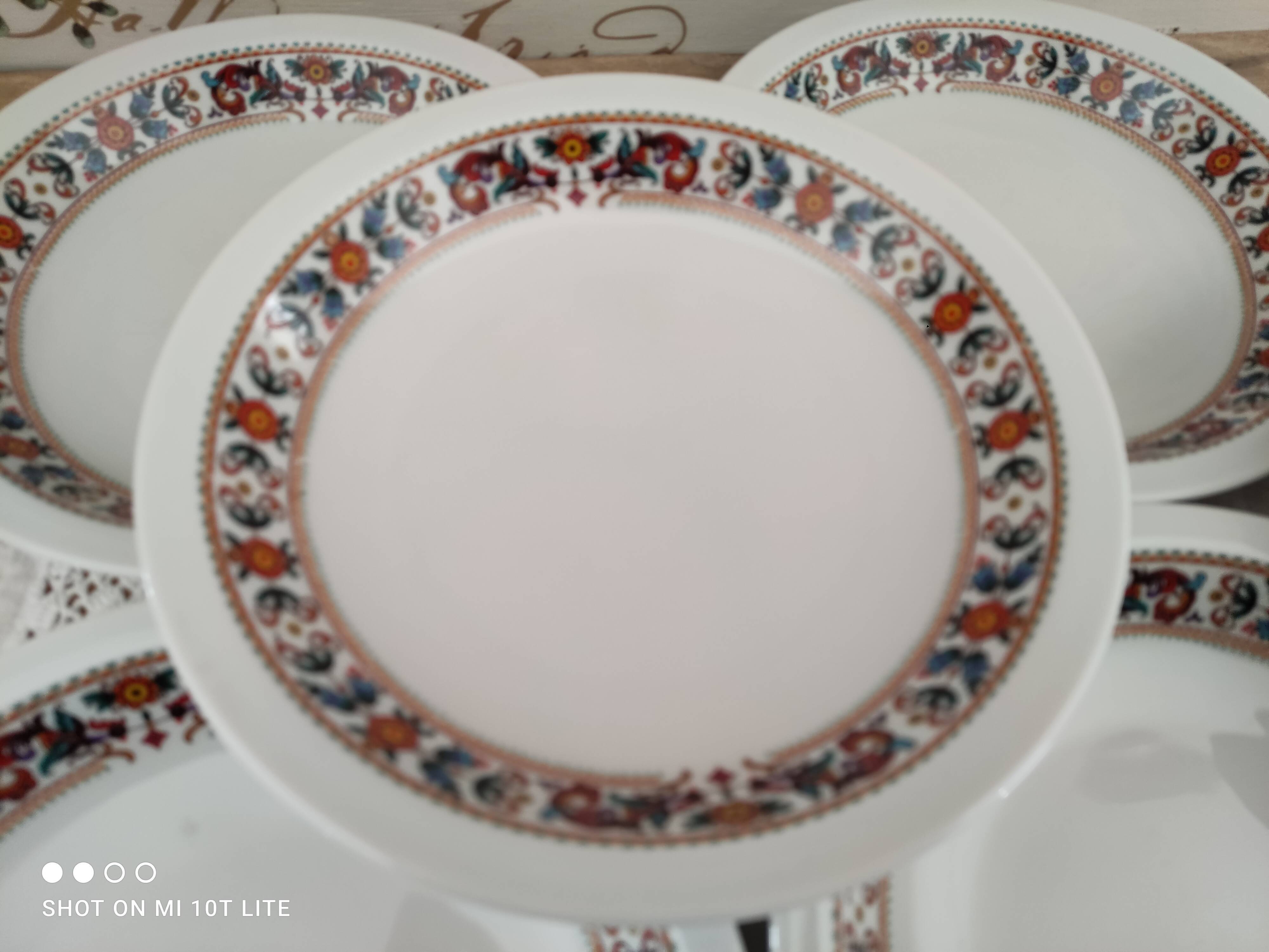 Set of 6 hollow plates in porcelain Bavaria white floral frieze 70s