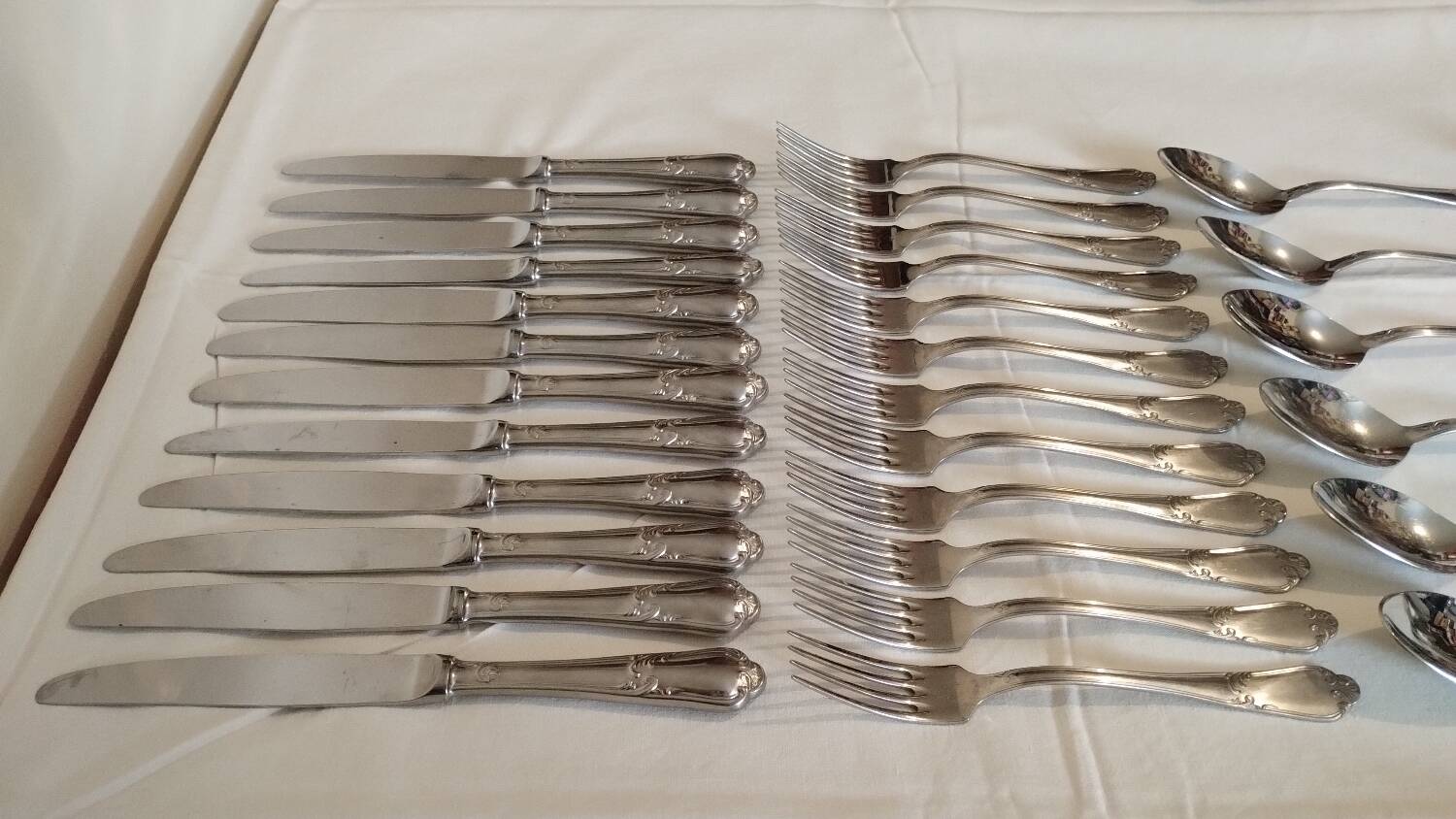 Set of 48 cutlery guys degrenne