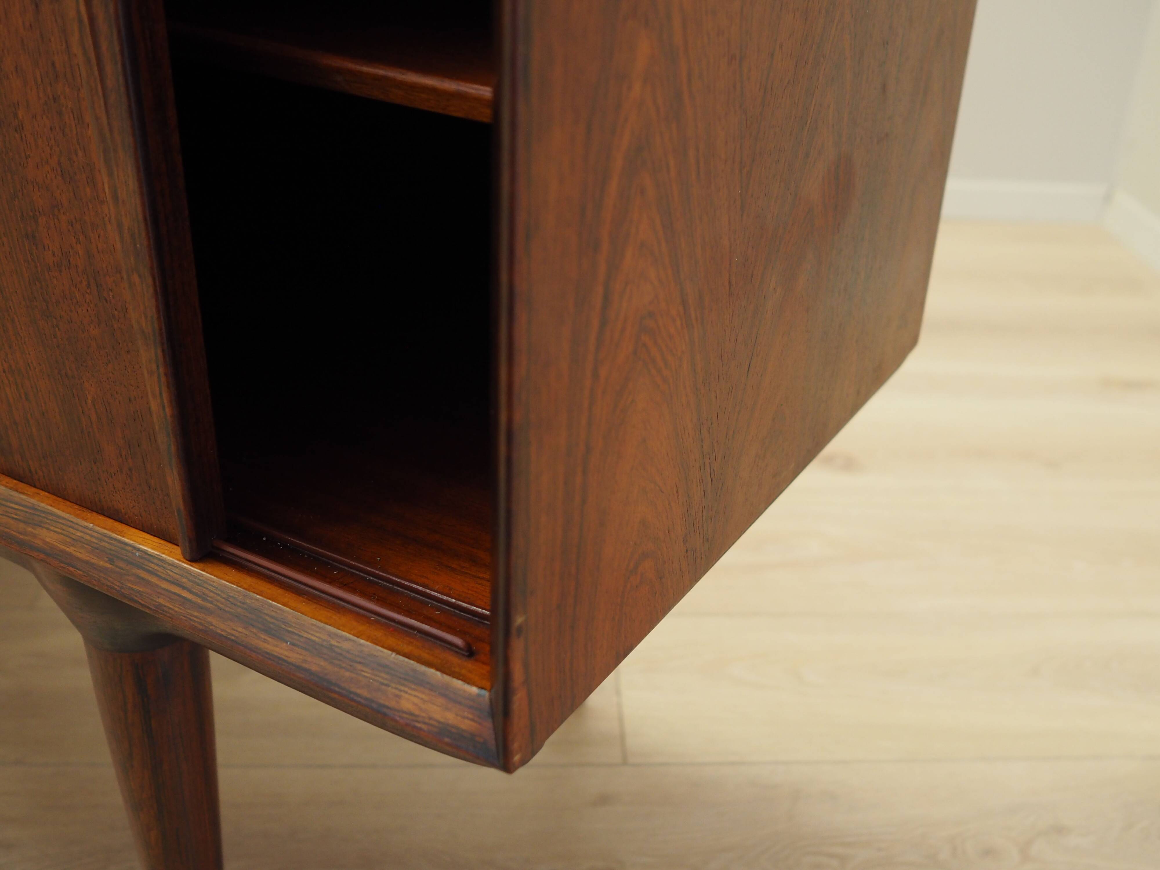 Enfilade en palissandre, design danois, années 1970, fabricant : Omann Jun
