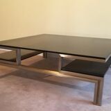Très belle table basse en acier brossé et laiton