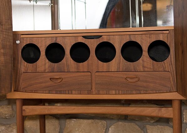 Bacchus bar in rosewood