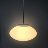 Suspension opaline ovale 1950