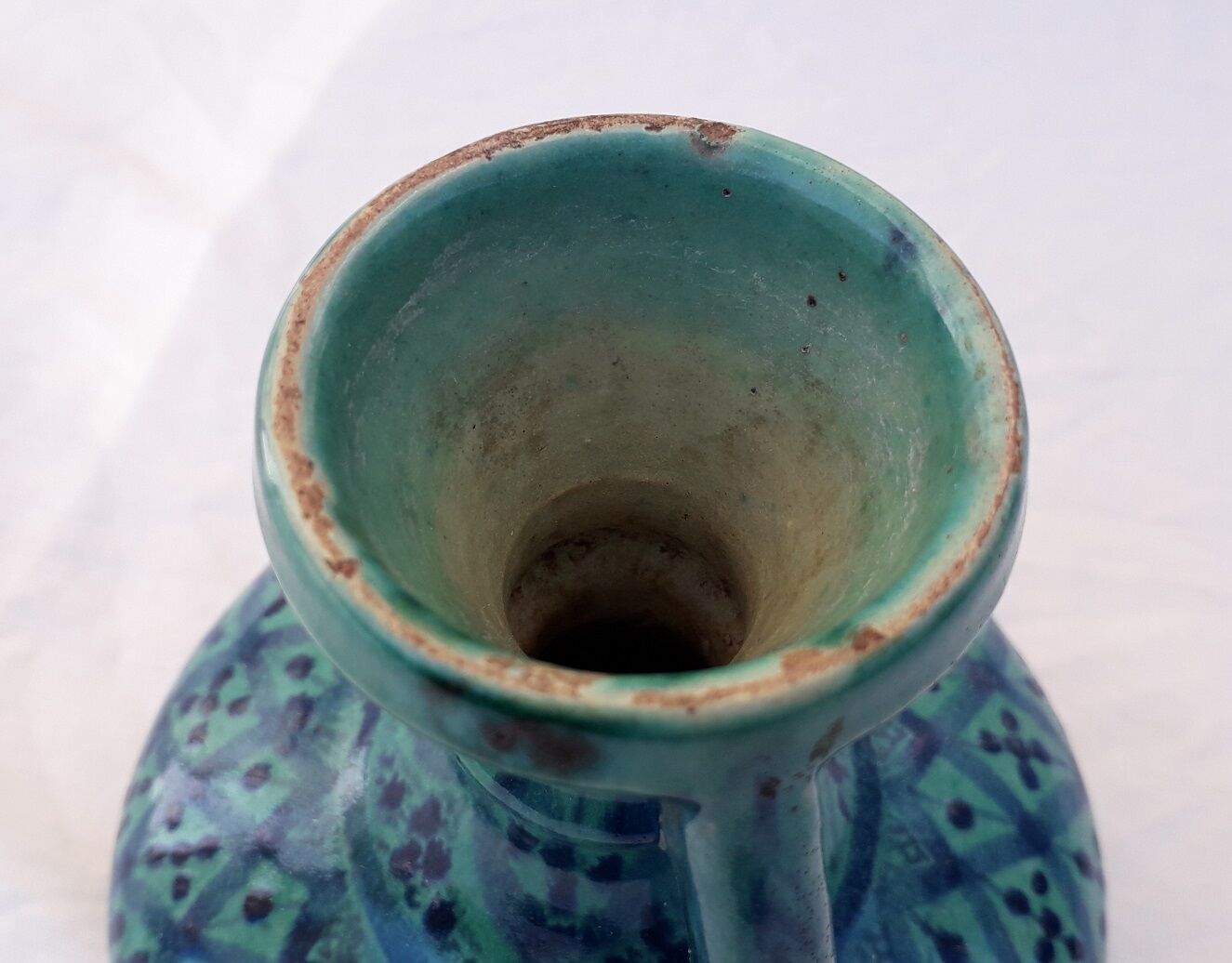 Ceramic vase