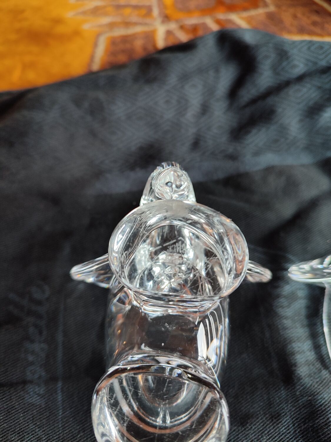Pairs empty pockets / ashtray elephants crystal valves