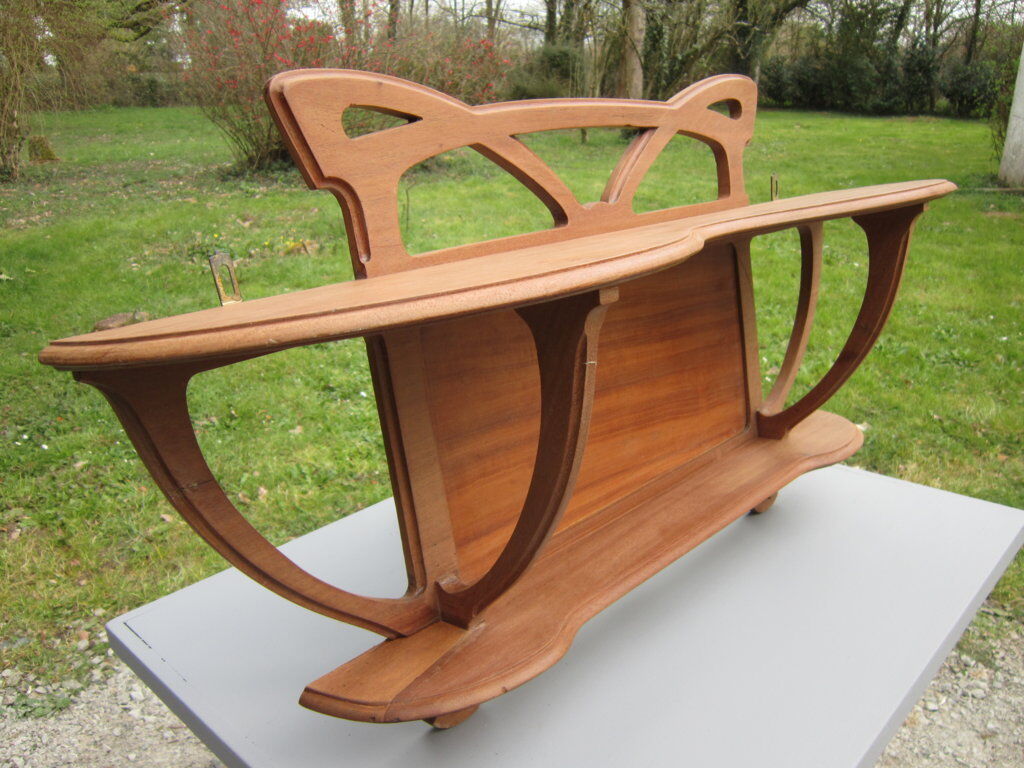 Art nouveau wall shelf