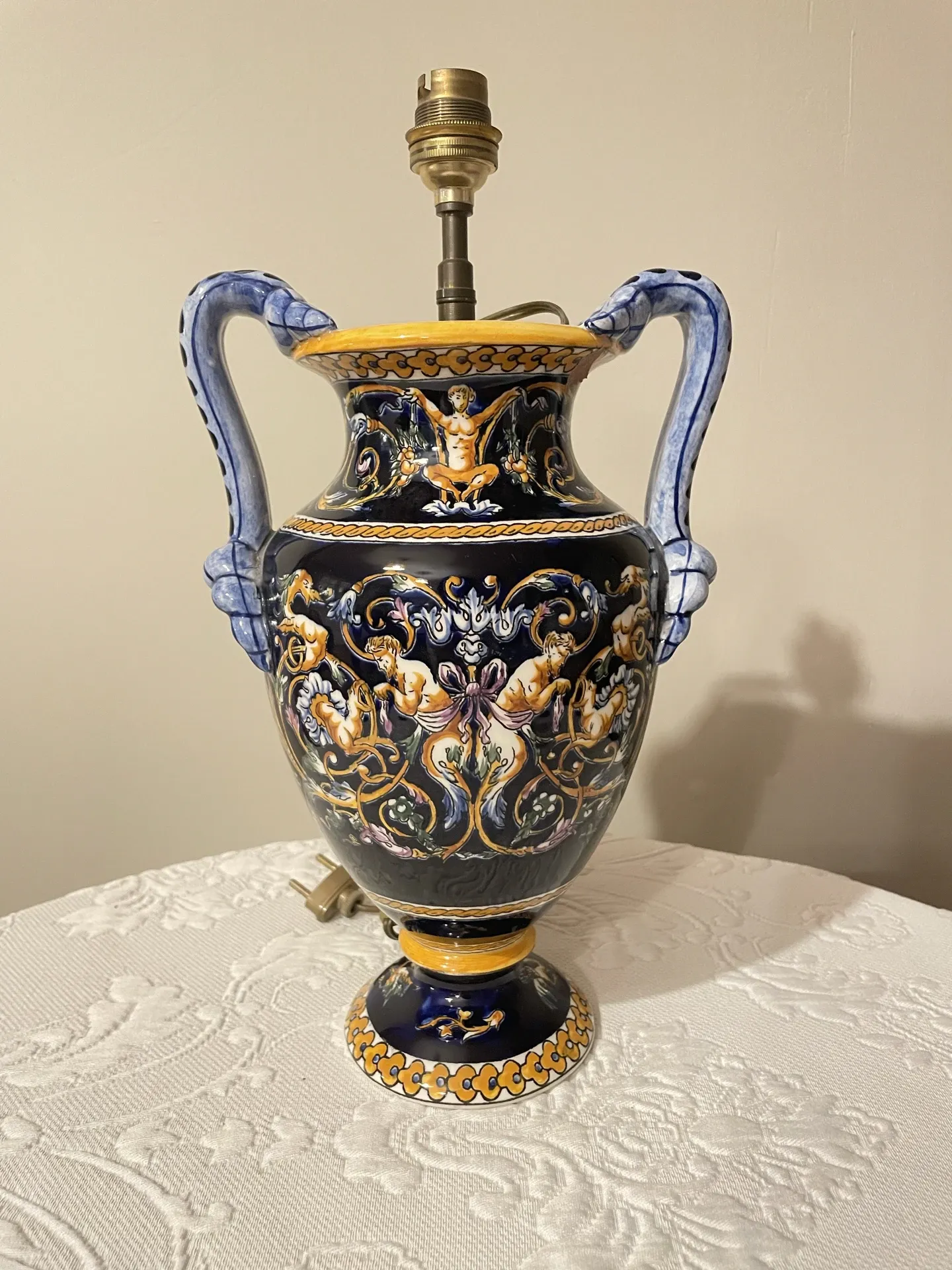 Pied de lampe Gien décor Renaissance peint à la main