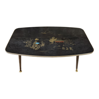 Vintage 1970 quadripod coffee table