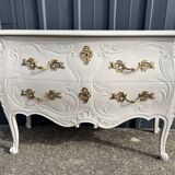 Louis Quinze style chest of drawers, lacquered in gray