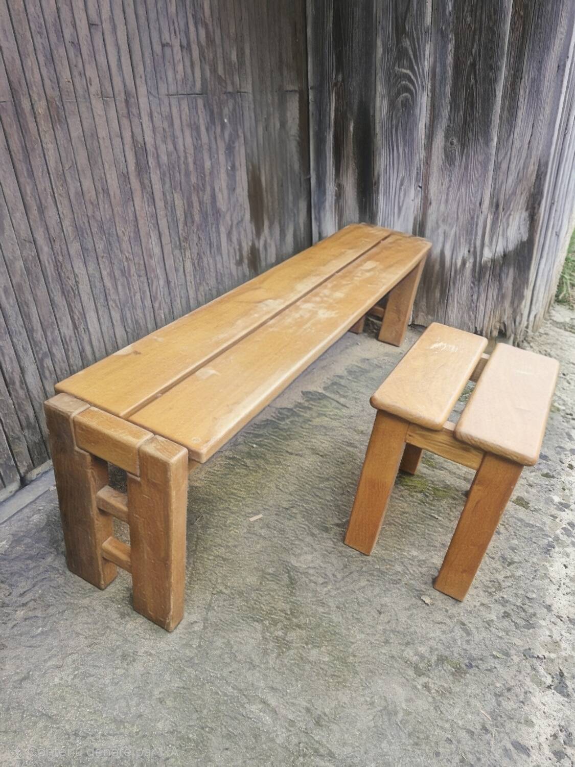 Maison regain set of 3 pieces in solid elm from the 70s and 80s.