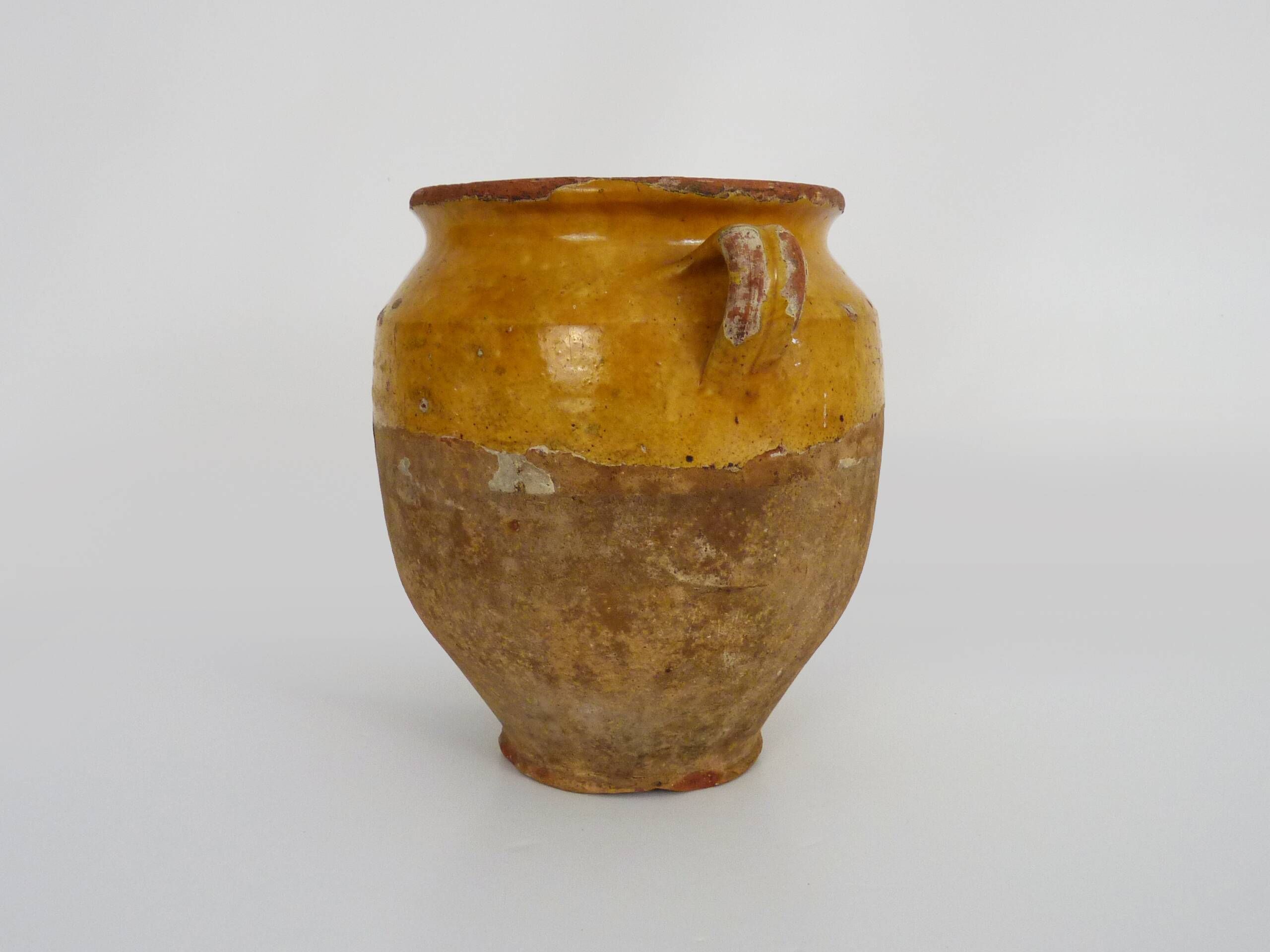 Glazed yellow confit pot, south west of France. Storage jar. Pyrenees 19th century