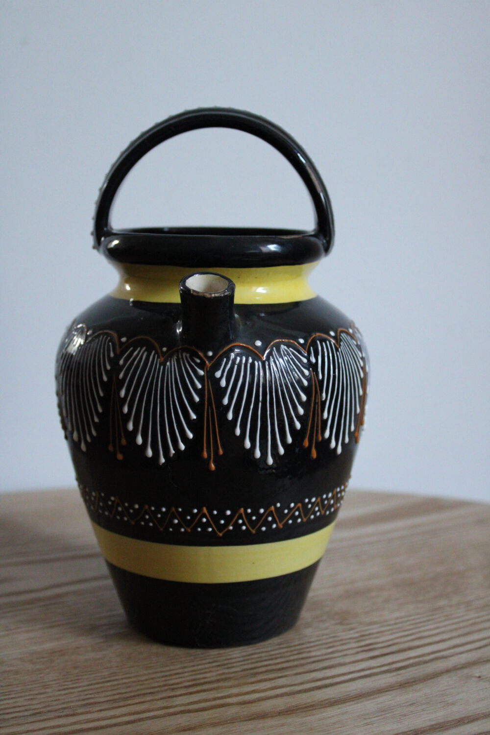 Pichet Henriot Quimper – Faïence bretonne