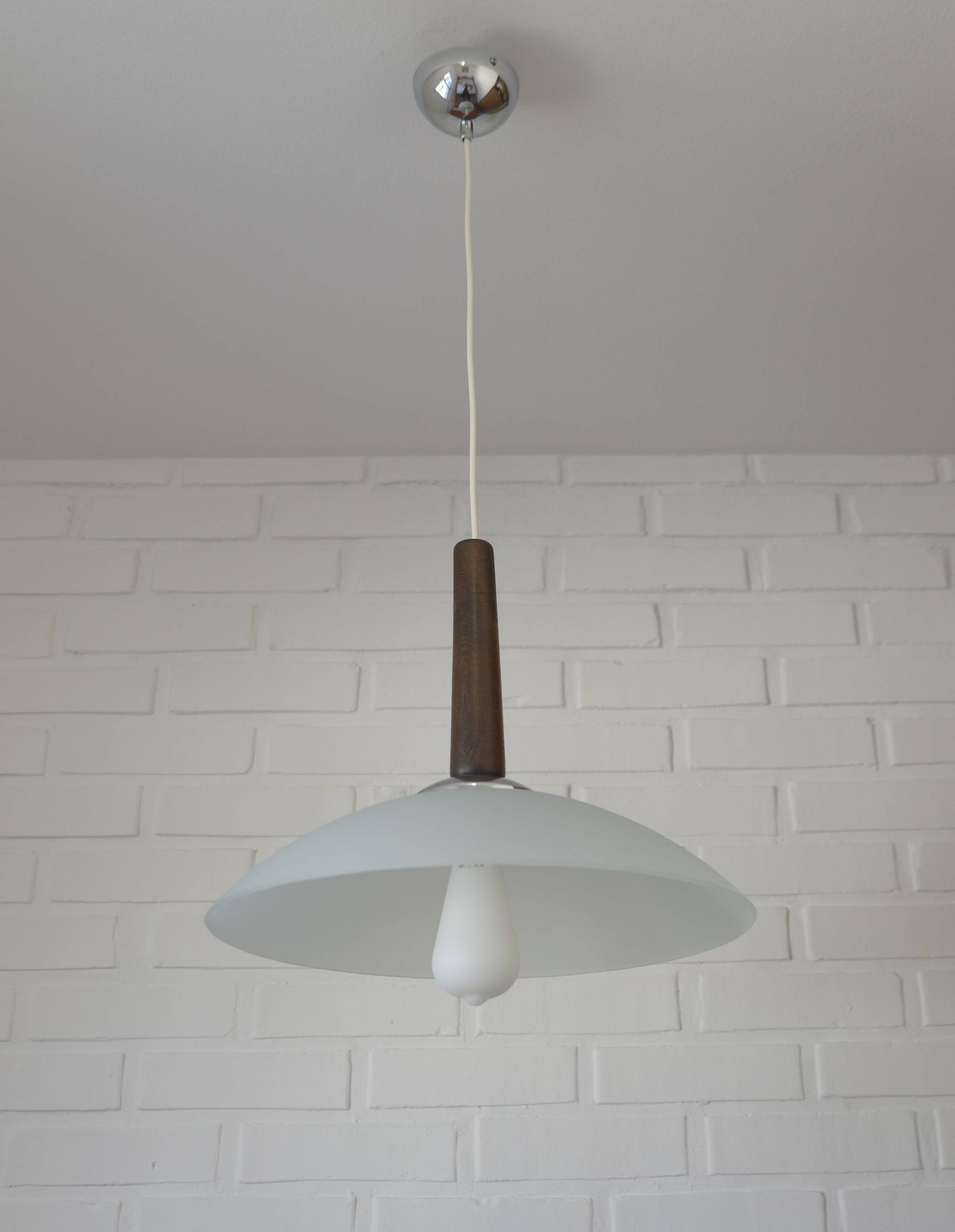 Suspension vintage en verre vert menthe, style moderne du milieu du siècle, années 1970