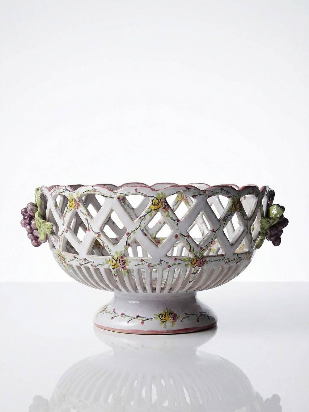 Openwork bowl in painted earthenware, Émile Tessier Le Croisic, 30-50's accident