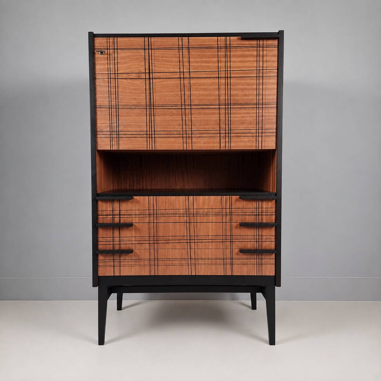 Vintage Cabinet in Beech, 1970s
