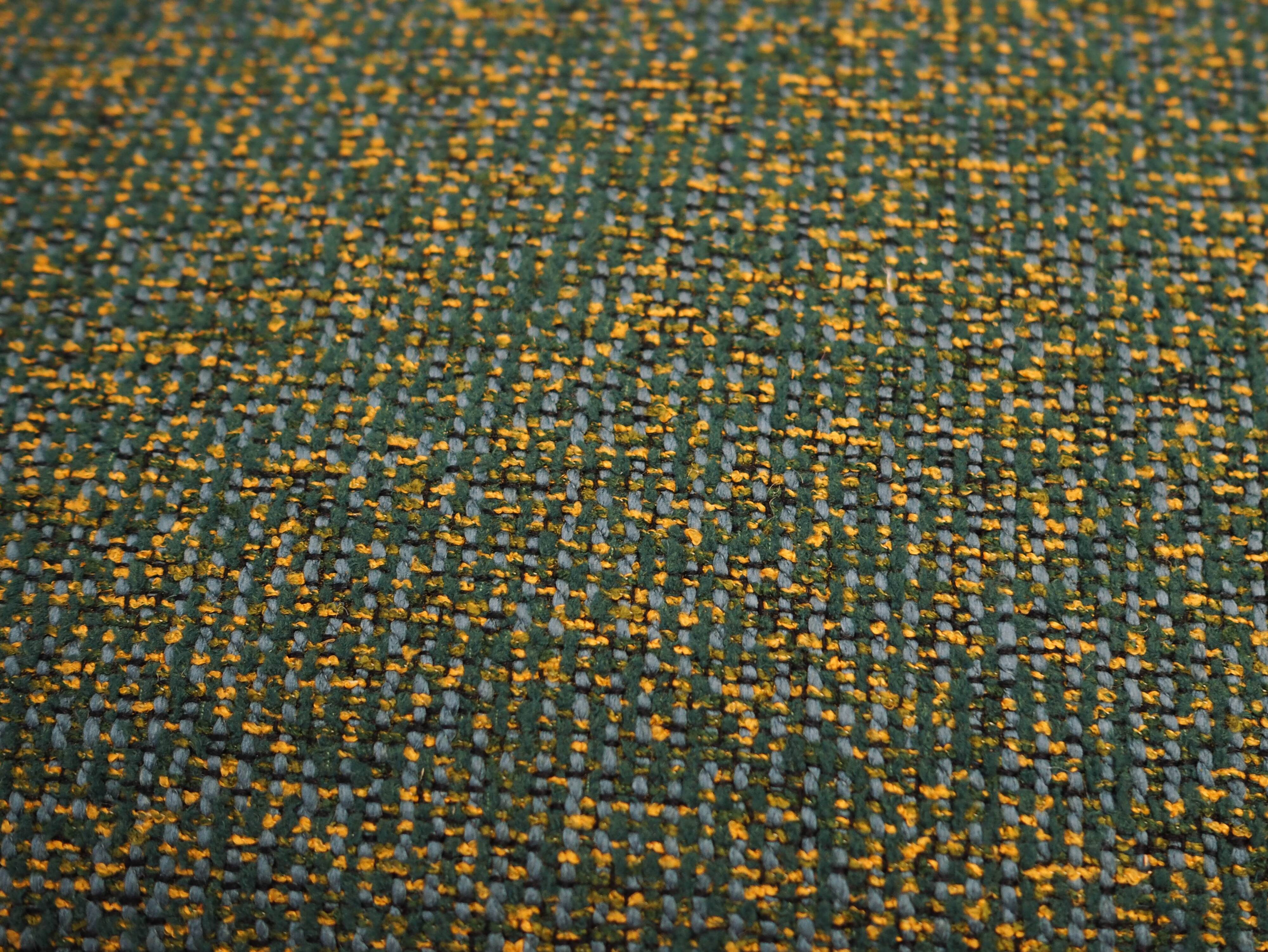 Canapé vert mélangé, design danois, années 1970, production : Danemark