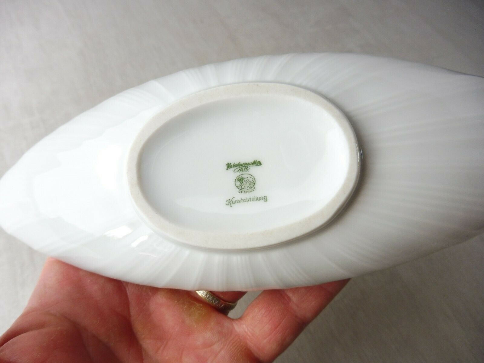 Empty pocket, shell shape, ceramic Hutschenreuther Kunstabteilung