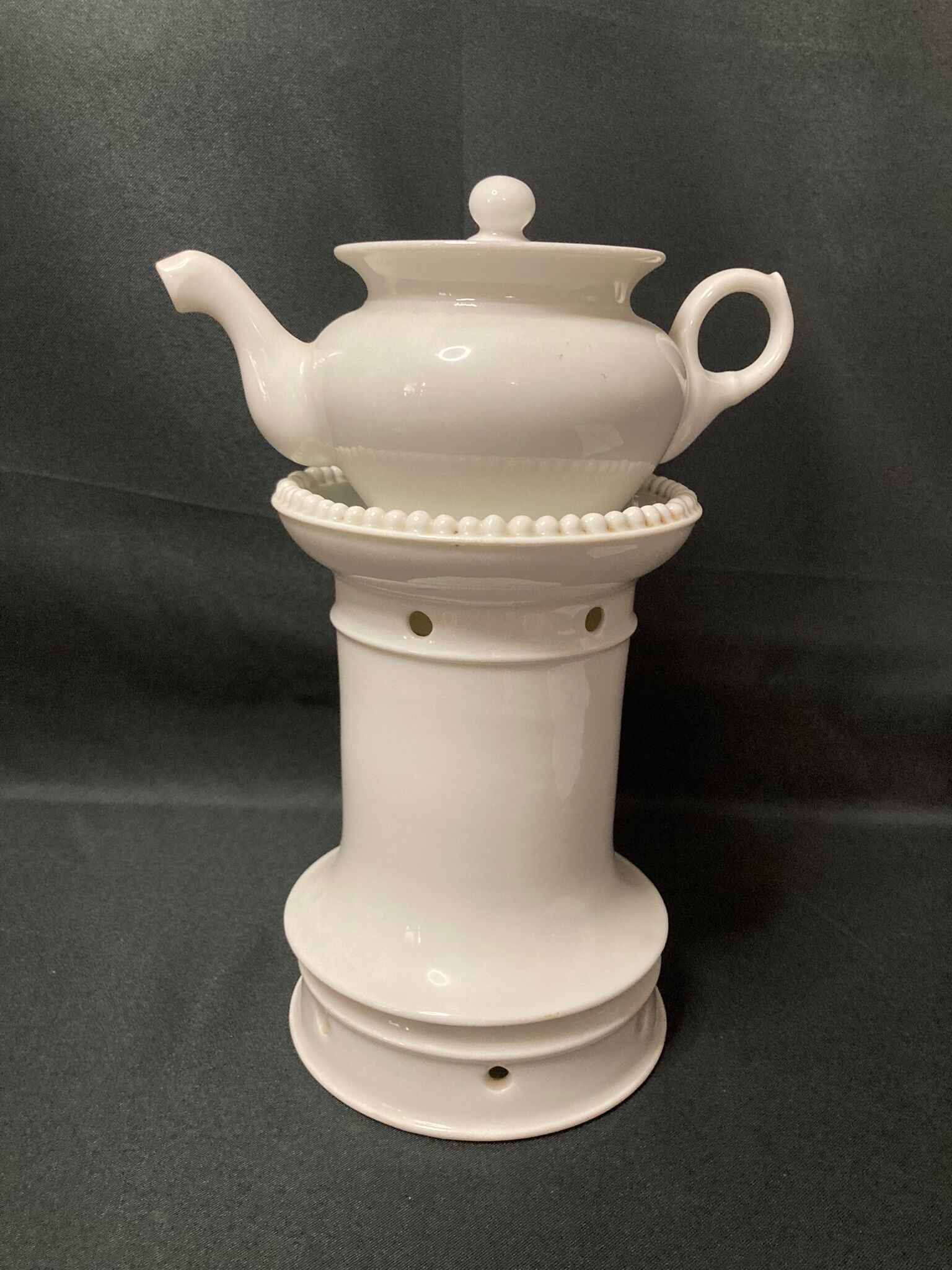 Old porcelain herbal tea maker Old Paris late nineteenth century