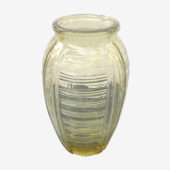 Vase art déco verre moulé jaune vintage