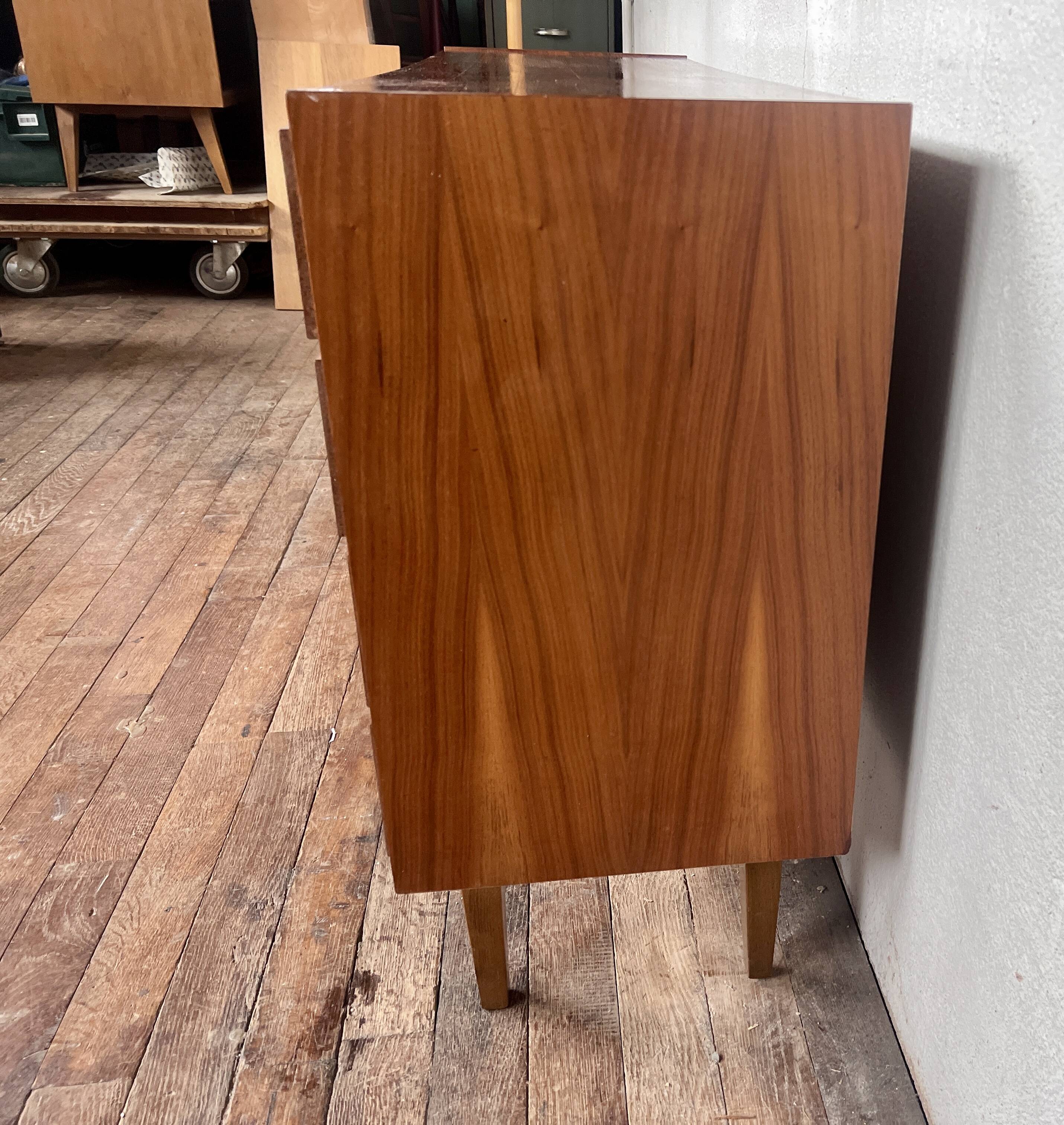 Vintage TV / hi-fi cabinet sideboard - 50/60 - Scandinavian style