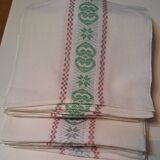 12 Pyrenees linen napkins