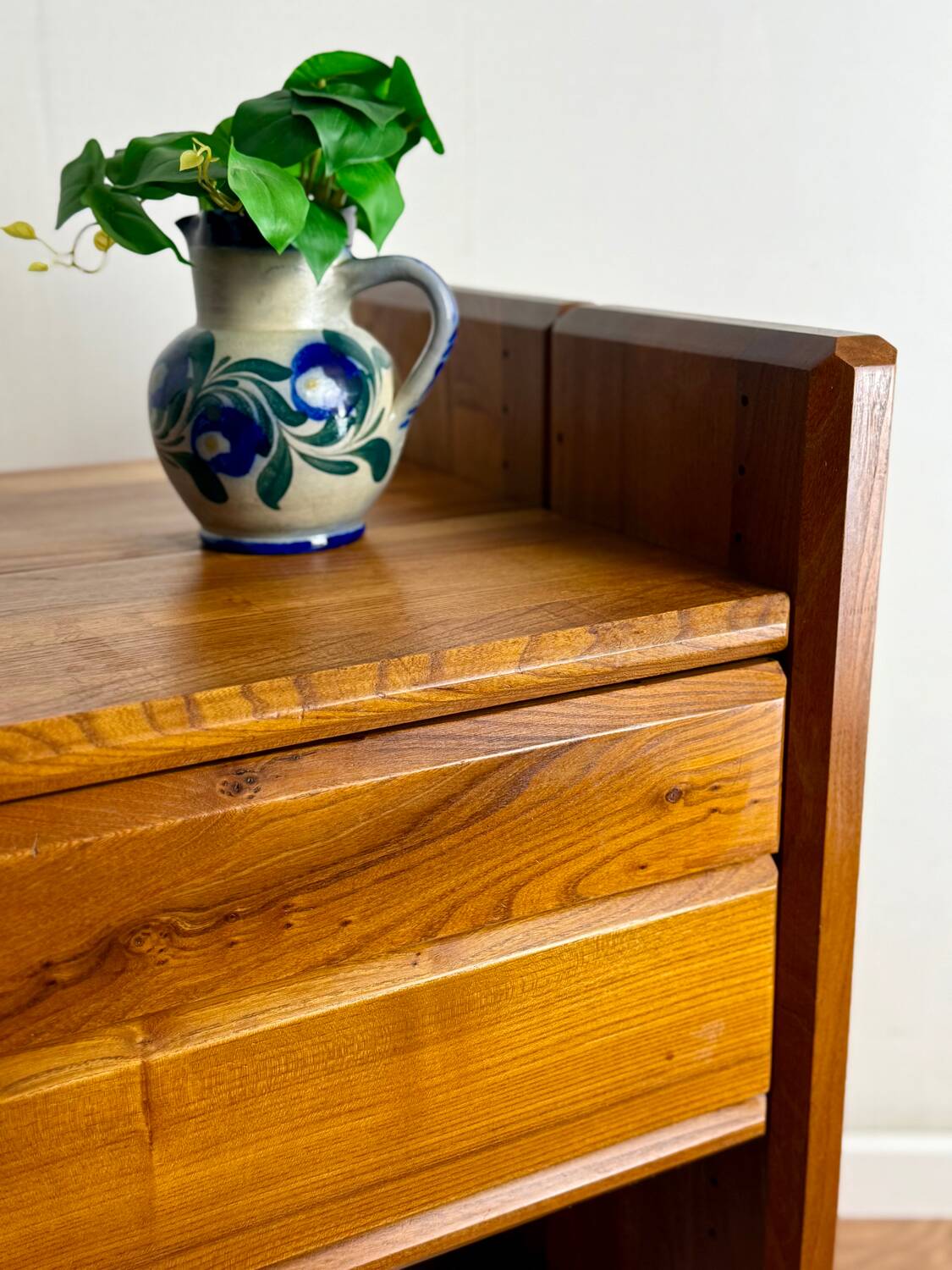 Element Library GO by Pierre Chapo 1980