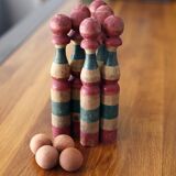 Old bowling game