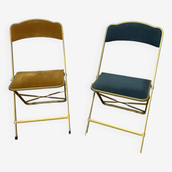 Pair of Chaisor folding chairs