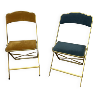 Pair of Chaisor folding chairs