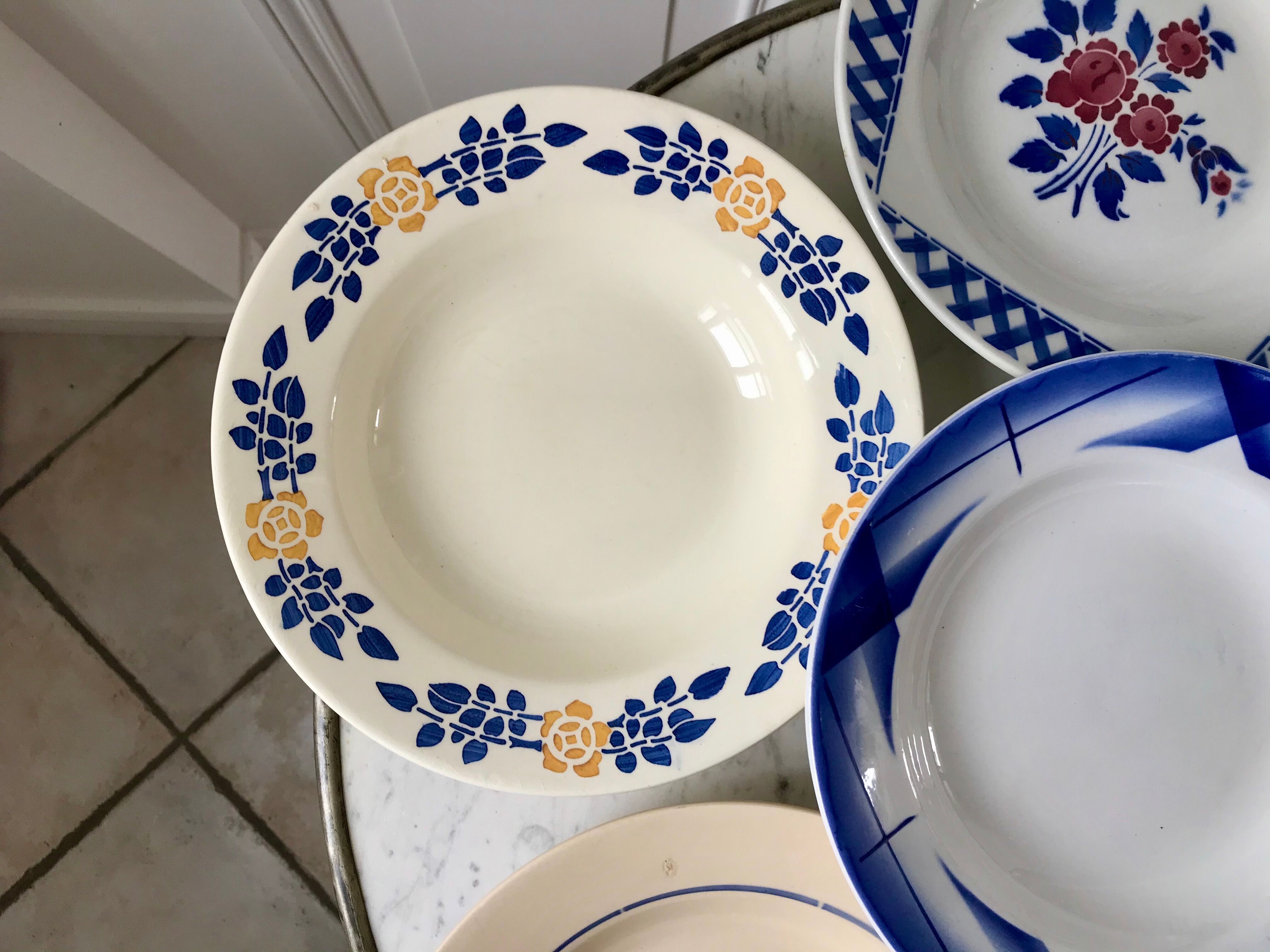 Lot de 6 assiettes creuses dépareillées digoin "artix", badonviller, nouvelles galeries années 40-50