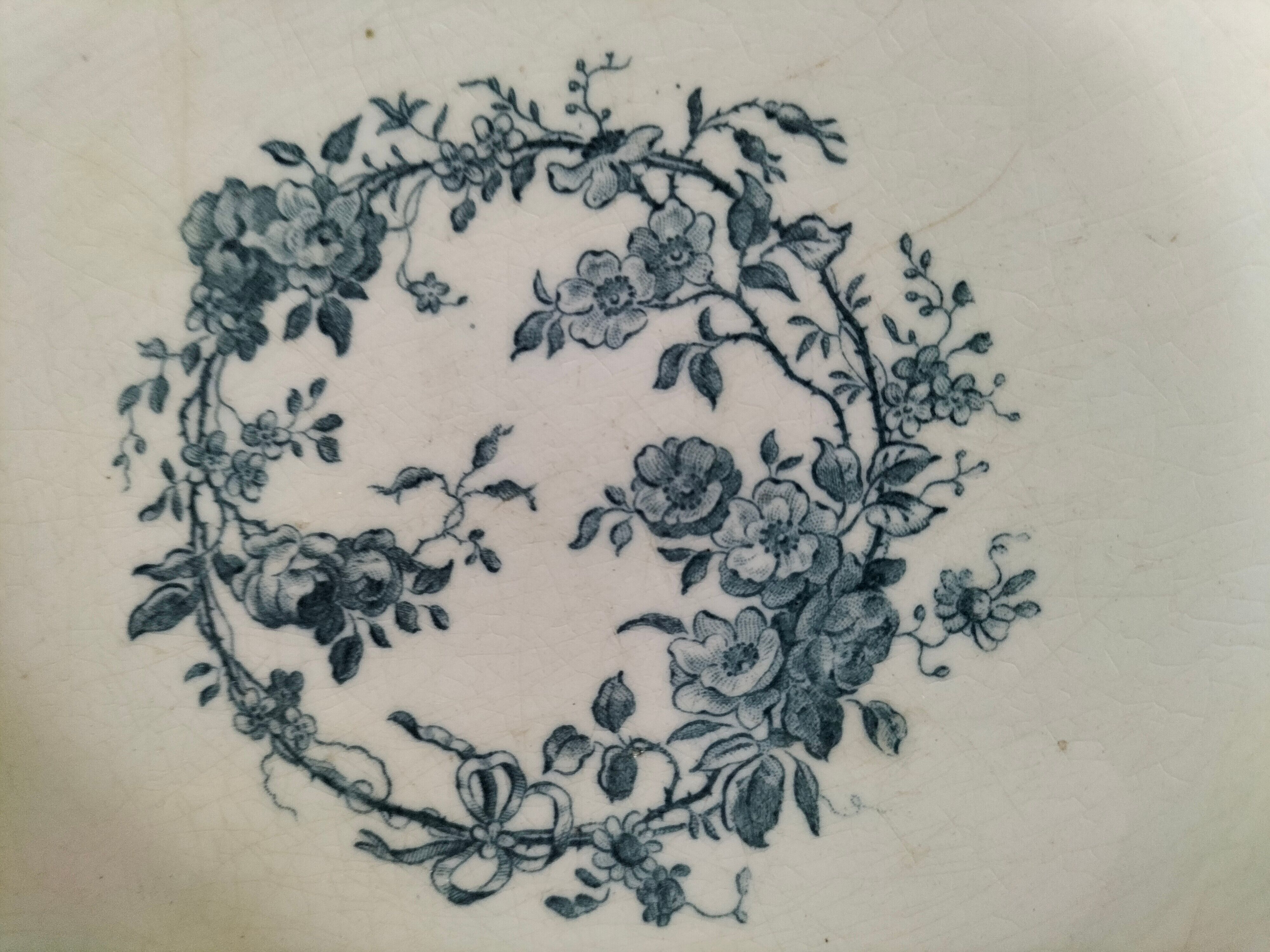 4 assiettes creuses Gien Bouquets de Roses terre de fer bleu de prusse