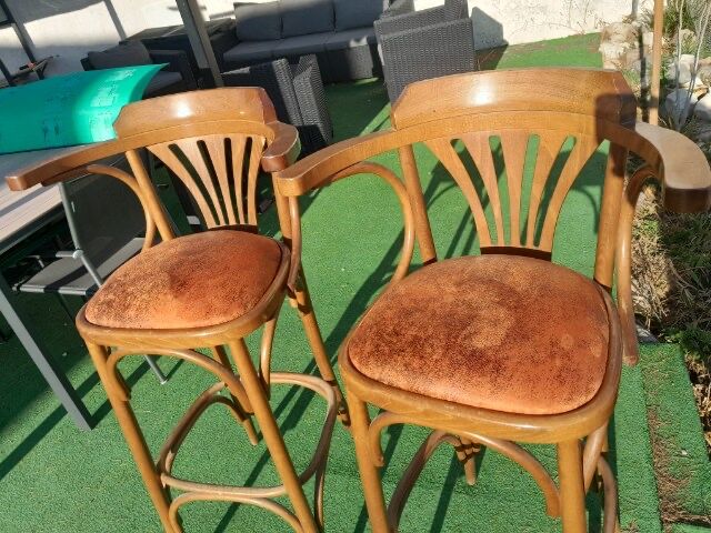Wooden bar stools