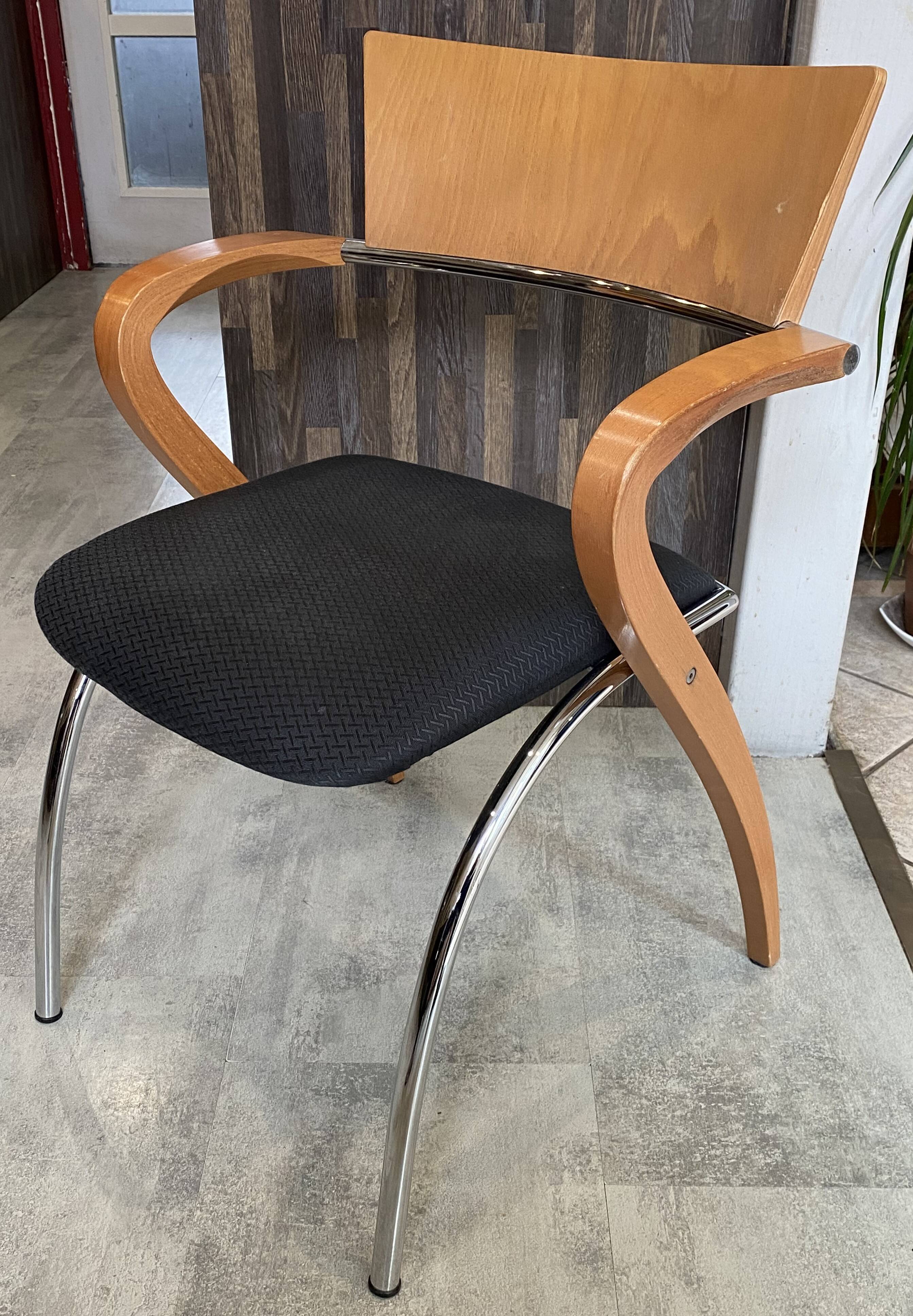 A golf chair armchair by Francesco Zaccone for Brunner ARRO 80.