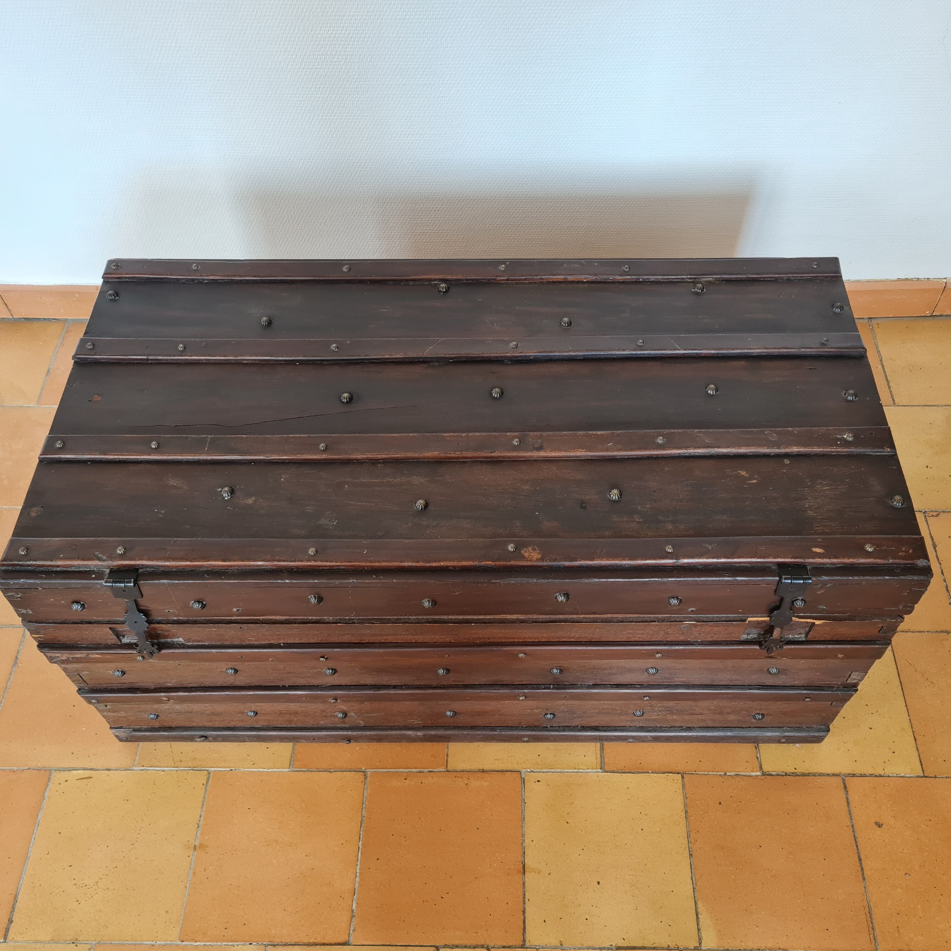 Vintage transport trunk