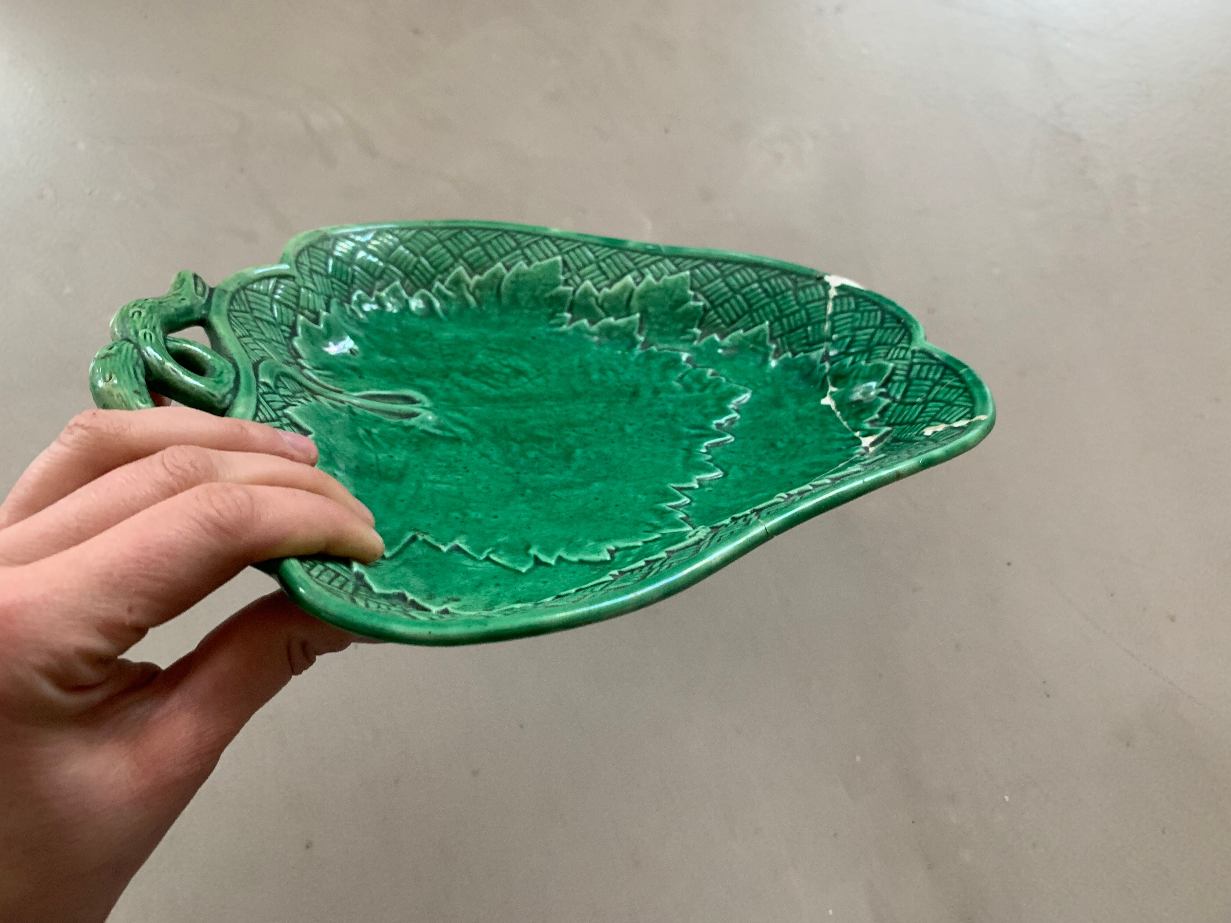 Earthenware dish J.Vieillard Bordeaux