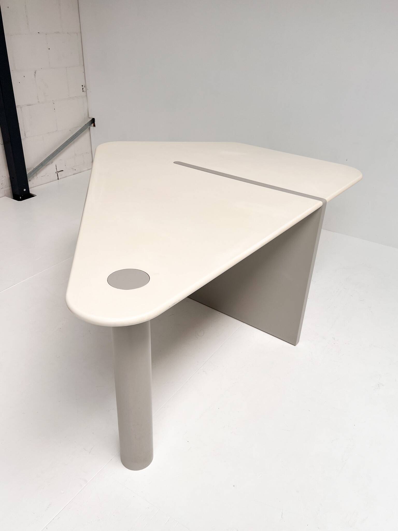 La table Kite par Louk Straver pour Castelijn, années 1980.