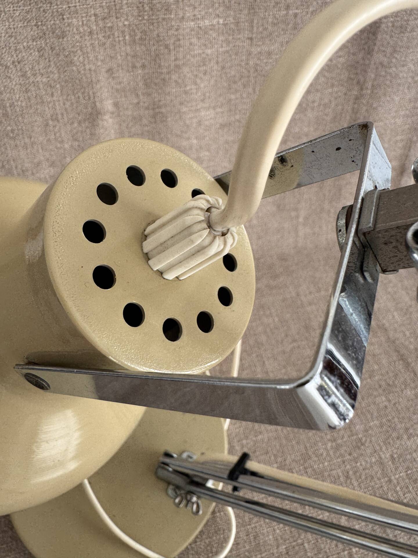1960s modernist articulated desk lamp in metal