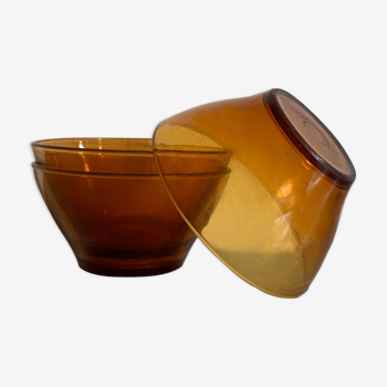 Set of 3 bowls of vintage amber glass Duralex