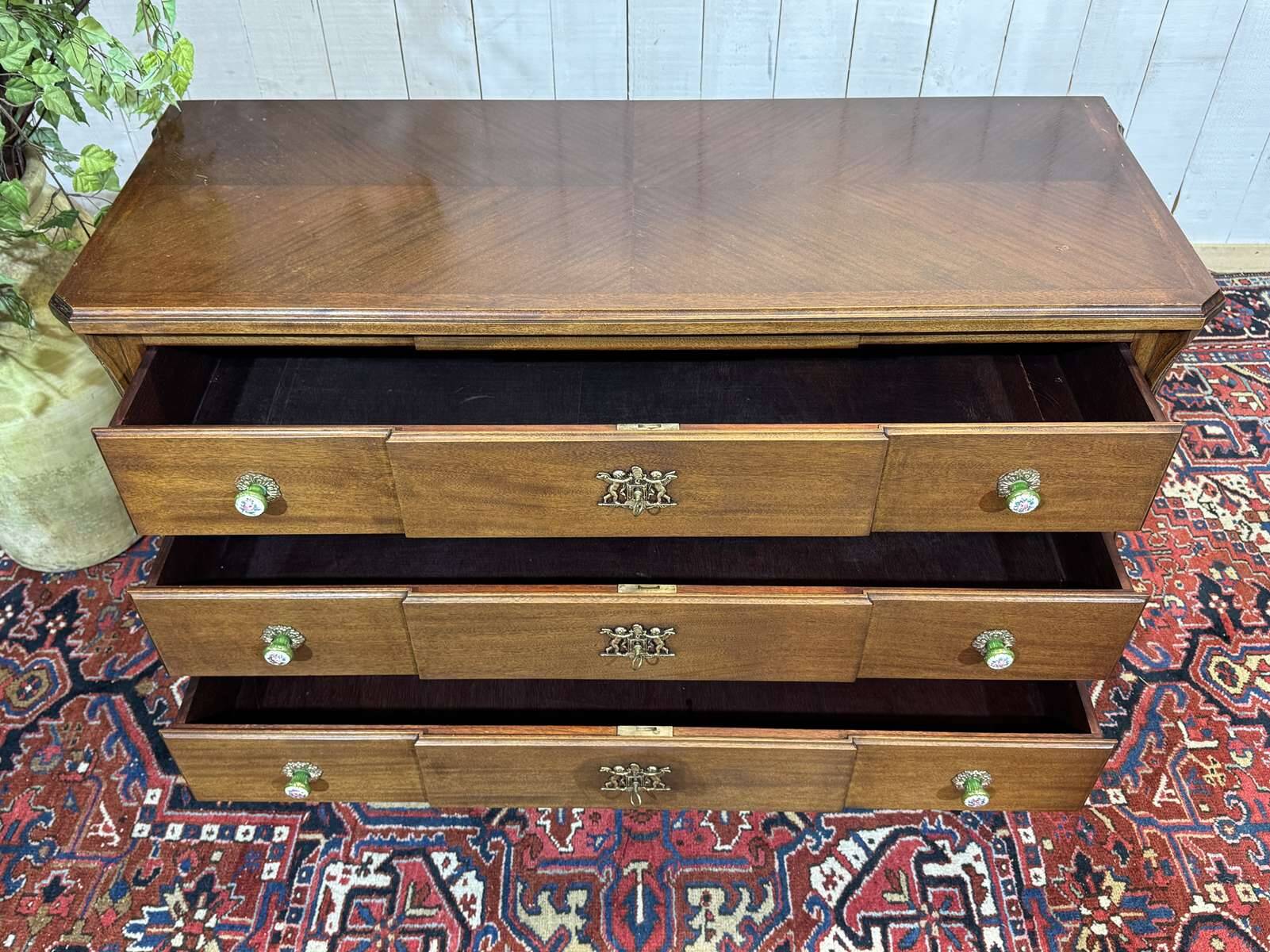 Commode en acajou des années 1950