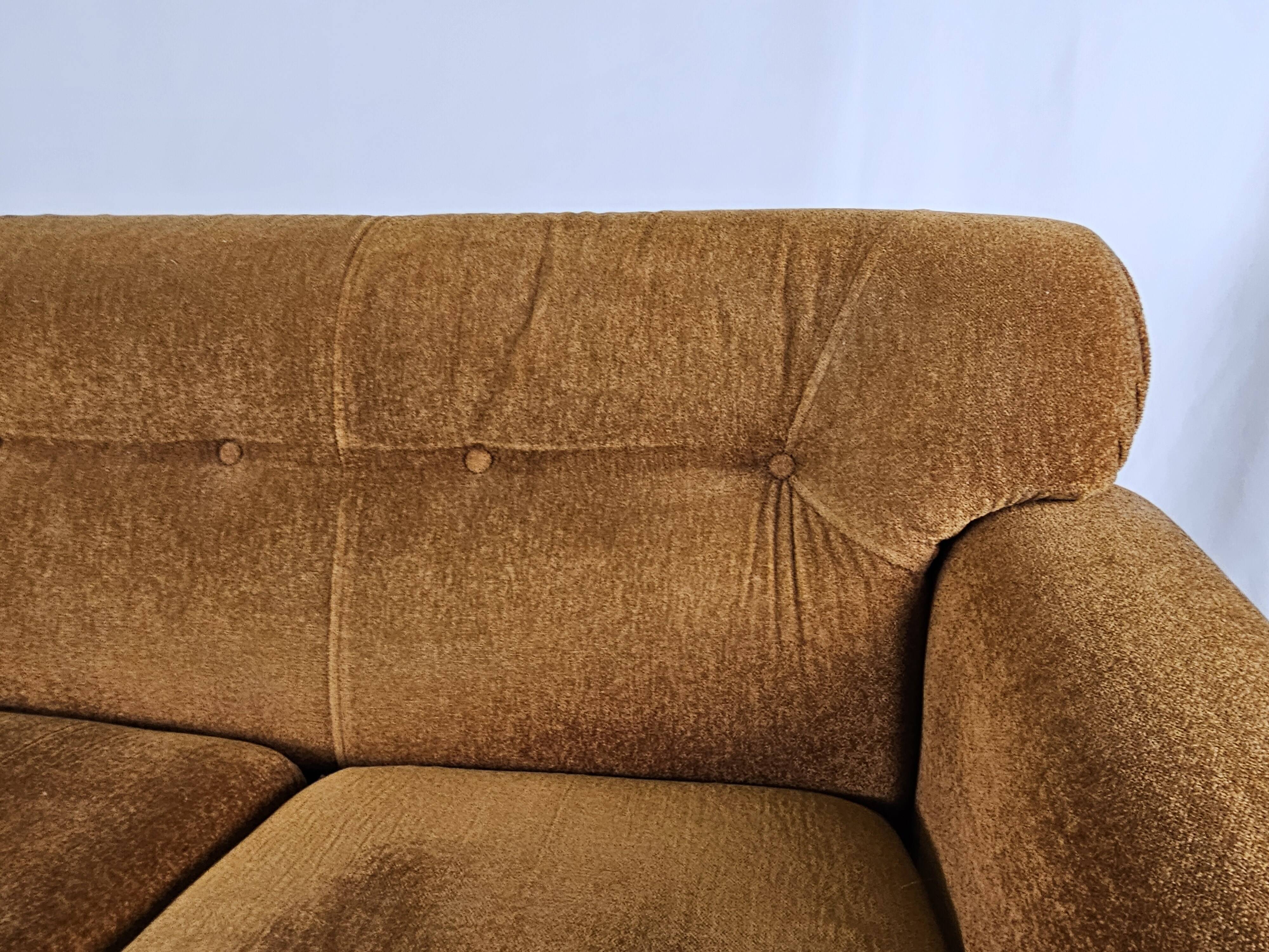 70s three-seater sofa by doimo