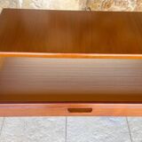 Vintage chest of drawers with 5 drawers in rosewood by Hulsta, circa 1970s.