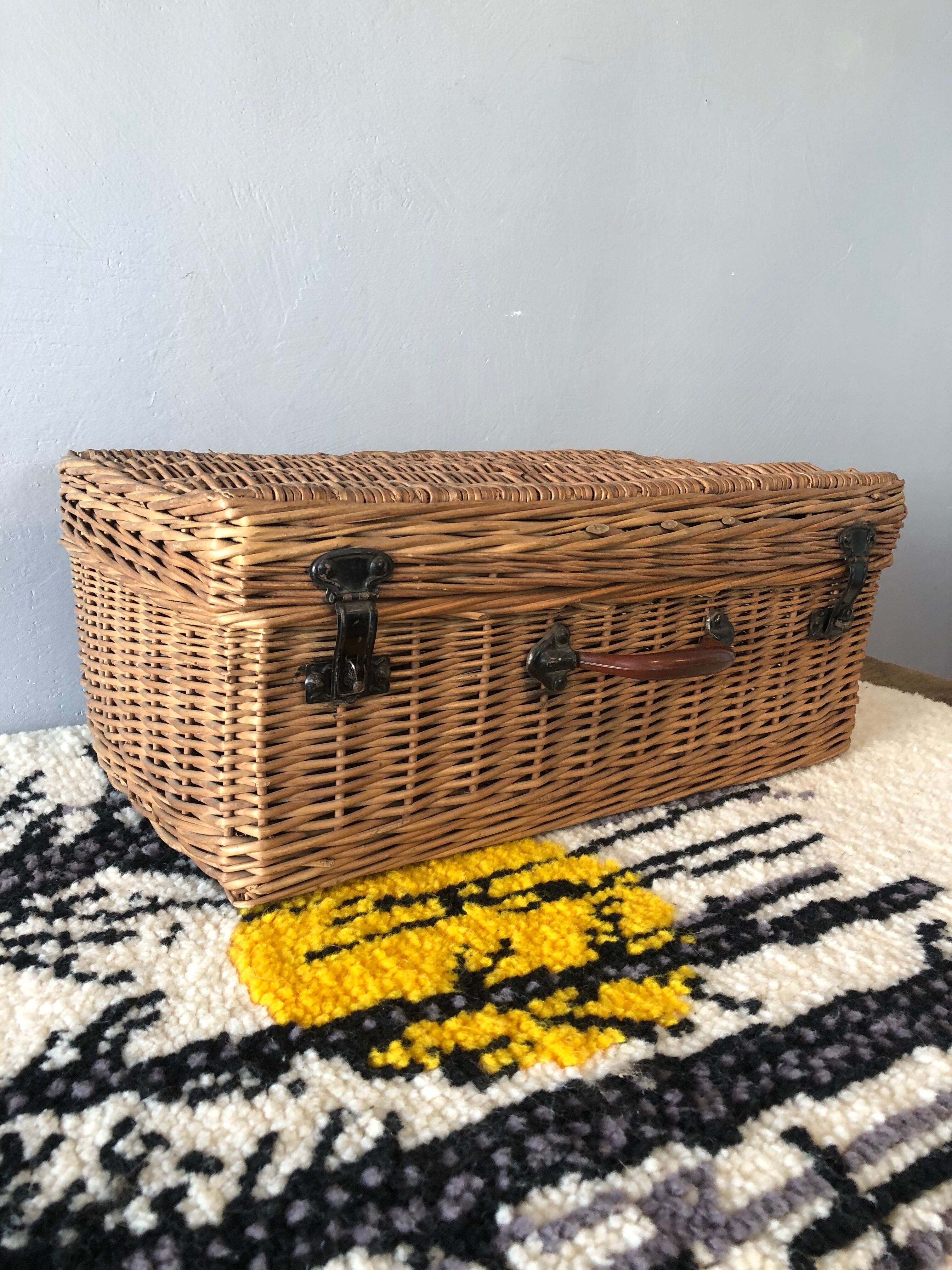 Trunk in ancient rattan