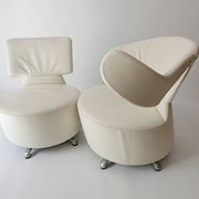 Canta and Aki swivel chairs in leather by Toshiyuki Kita for Cassina