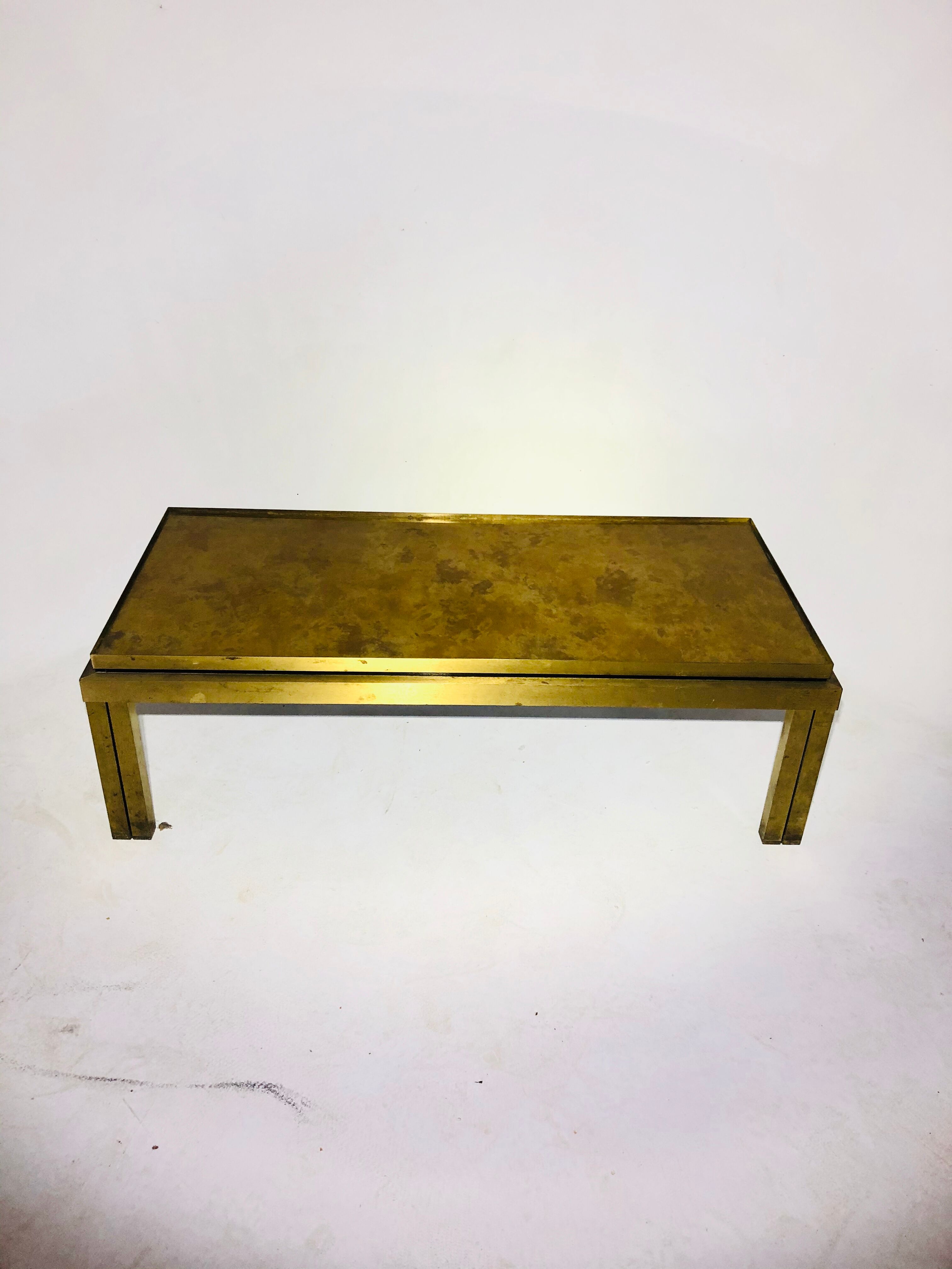Vintage coffee table in agglomise glass and brass
